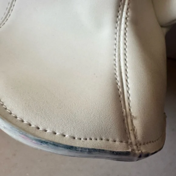 Ghost Mickey Loungefly - Picture 5 of 7